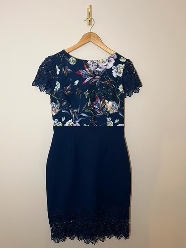 Paper dolls london navy floral - paper,