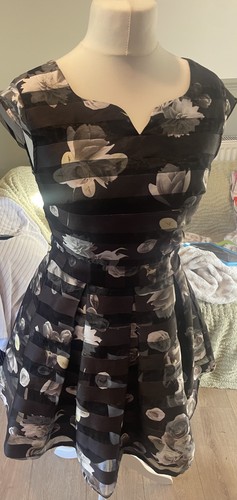 Yumi dress size black - yumi, 12